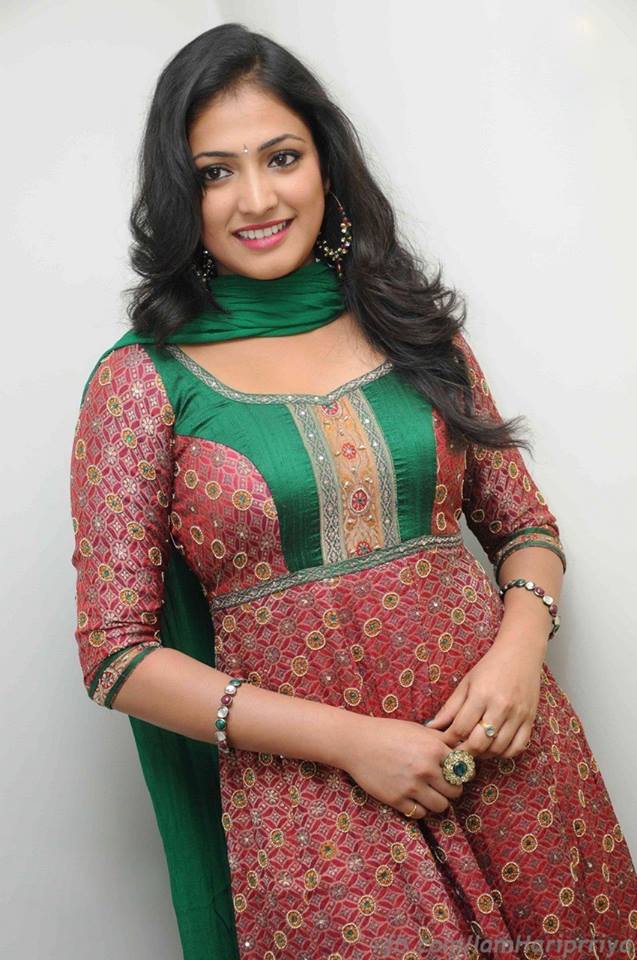 hari priya2