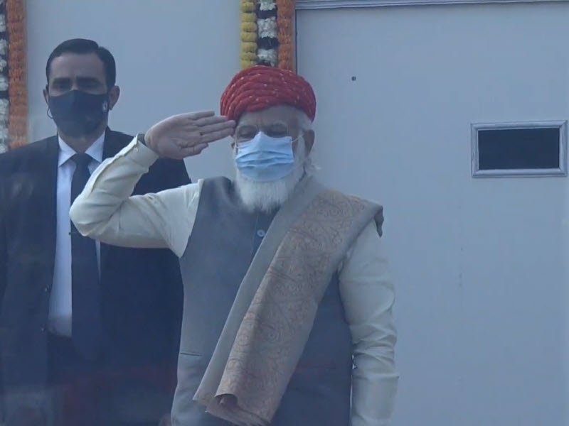 modi turban 02