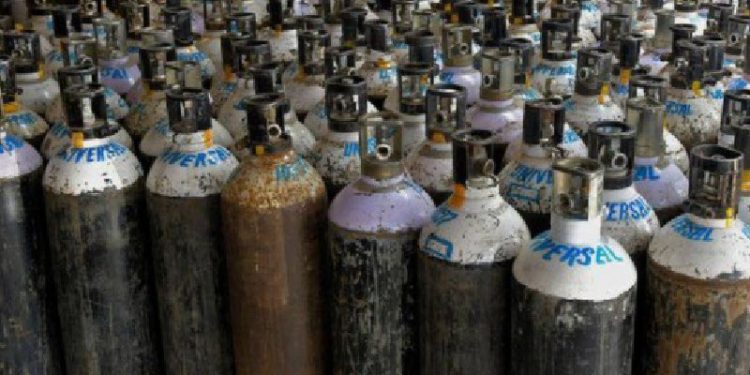 oxygen cylinder
