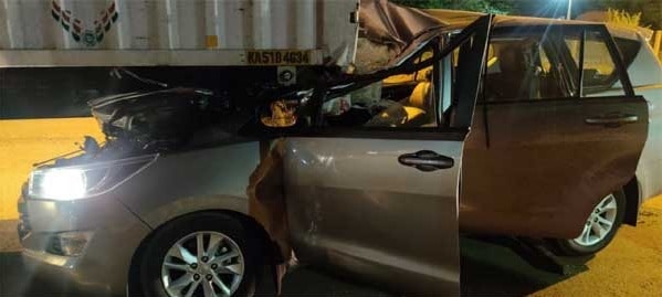 Kathi Mahesh Accident2