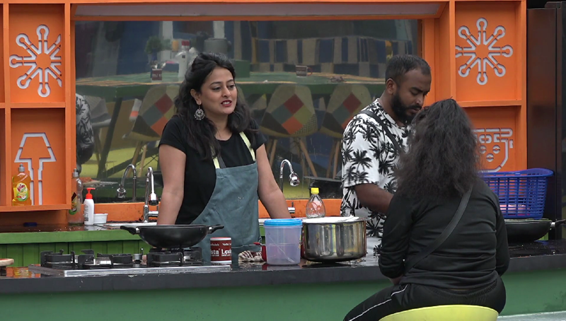 nidhi bb