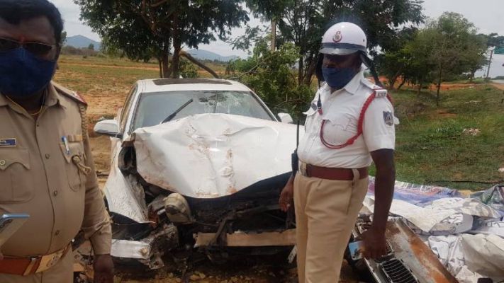 gururaj jaggesh car1