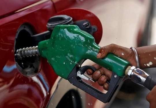 petrol-diesel-prices-rise-again-for-4th-straight-day