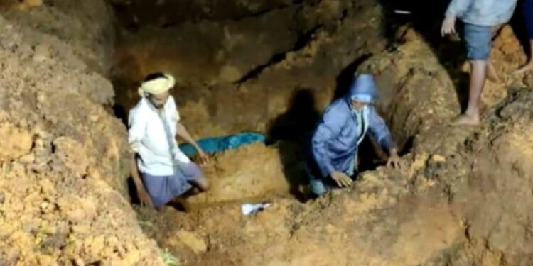 belagavi-houes-collapse-pm-modi-cm-bommai-announce-7-lakh