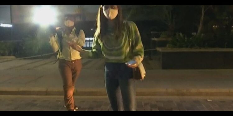 kannada-big-boss-contestant-divya-suresh-and-her-friends-found-while-night-curfew