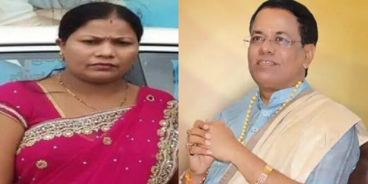 chandrashekhar-guruji-murder-accused-mahantesh-wife-vanajakshi-arrest