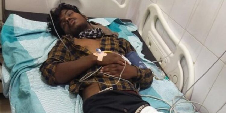 koppal-accused-of-stealing-a-pig-shot-leg