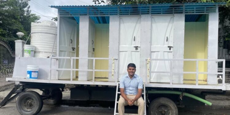 mobile toilet shanthappa psi mobile toilet constructed by psi shantappa