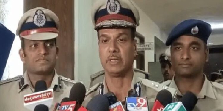 male-pillion-riders-banned-mangaluru-and-dakshina-kannada-week