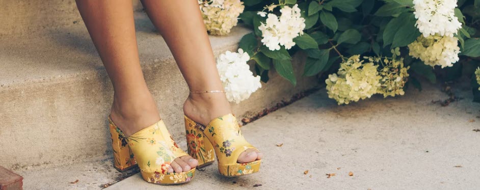 cracked heels