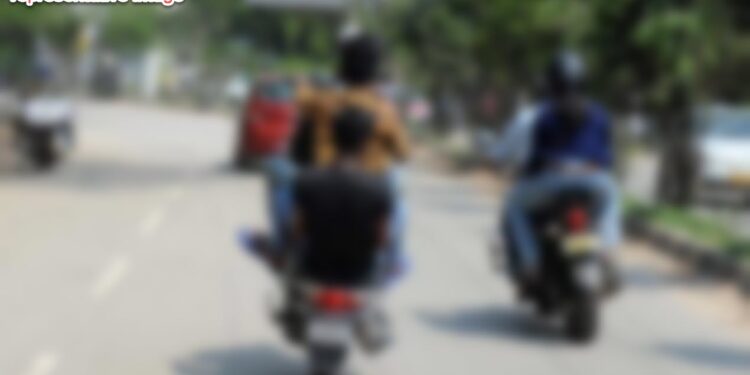 bike wheeling
